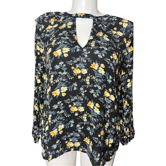 American Eagle Floral Keyhole Peasant Top size XL - Picture 9 of 16